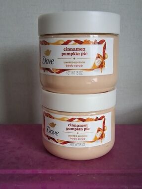 Dove Cinnamon Pumpkin Pie Body Scrub - Cream (Limited Edition)